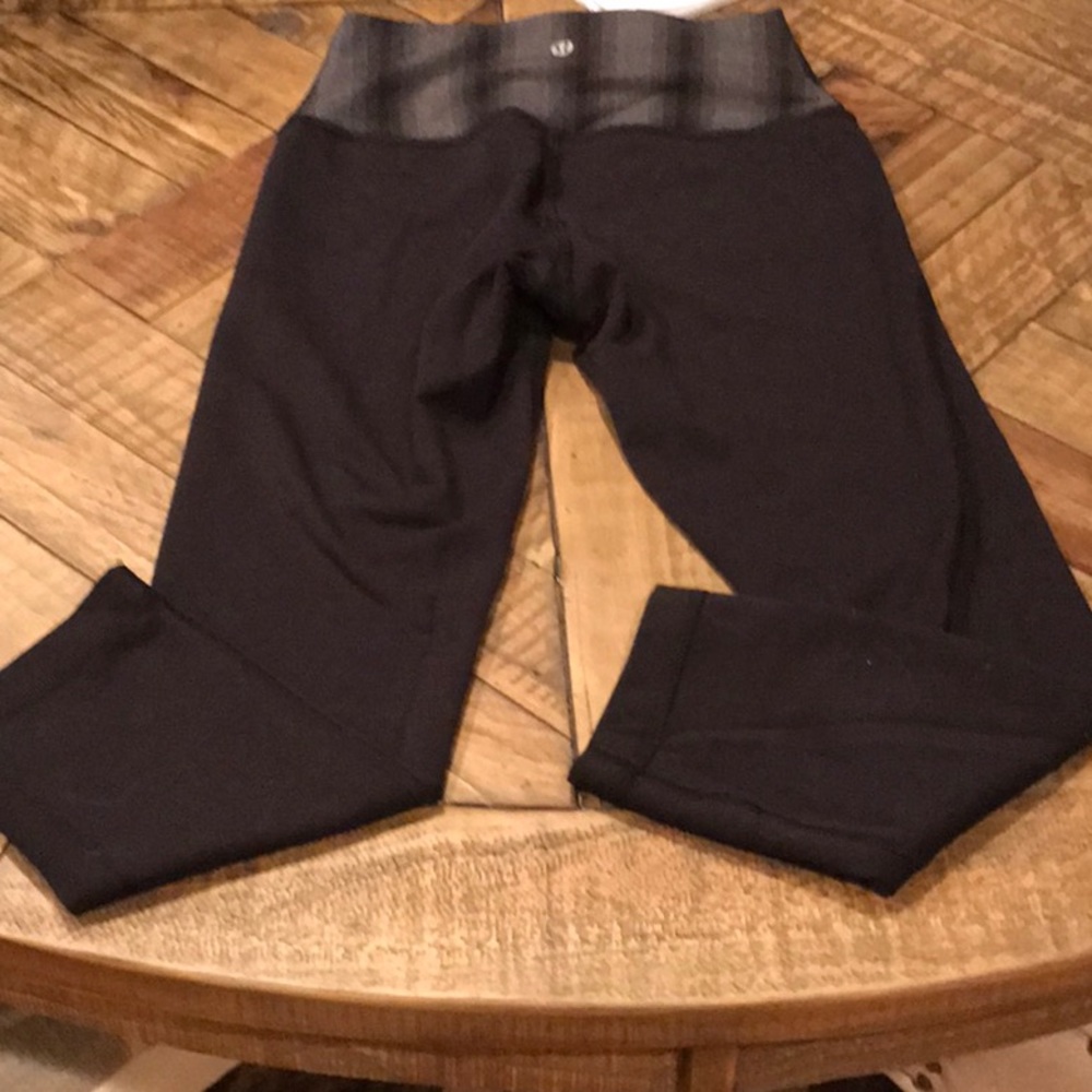 Lululemon Wunder Under Leggings (high waisted)